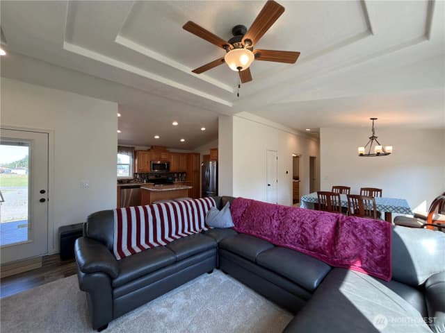 Property photo for 160 Sea Lawn Drive, Sequim photo 4