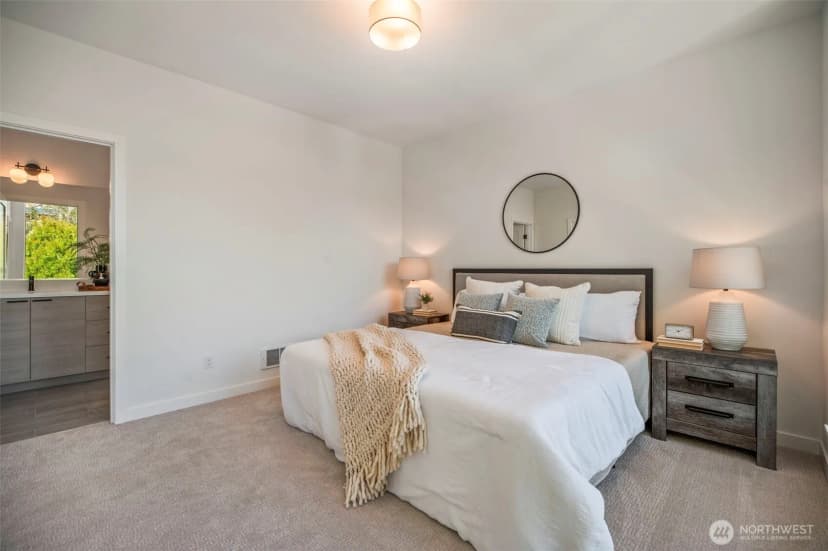 Property photo for 117 22nd Avenue #b, Seattle photo 22