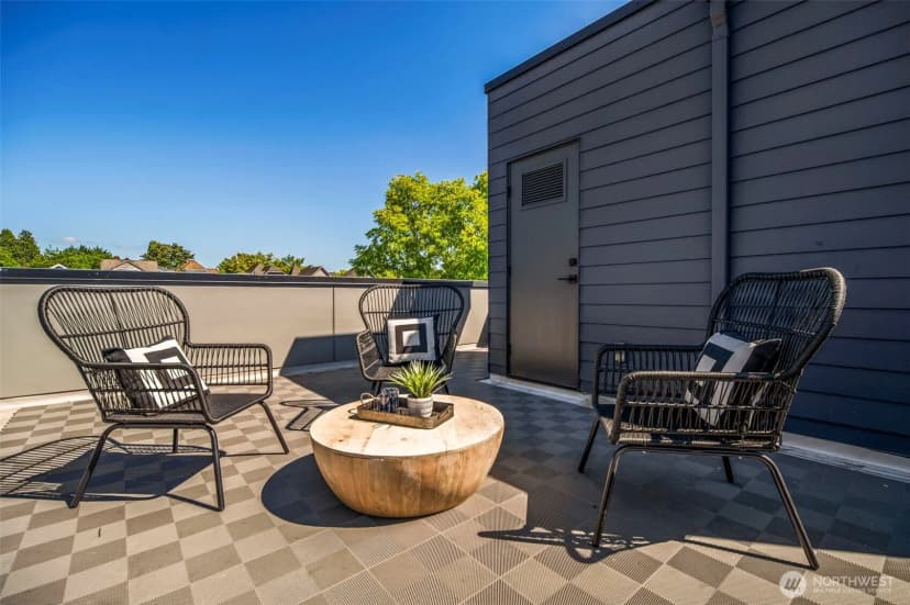 Property photo for 117 22nd Avenue #b, Seattle photo 32