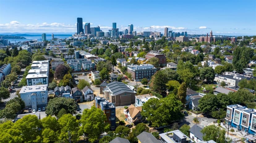 Property photo for 117 22nd Avenue #b, Seattle photo 38
