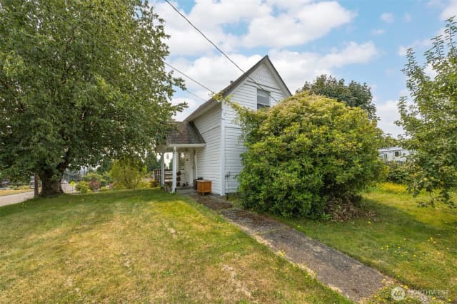Property photo for 2171 Gardiner Drive, Ferndale photo 4