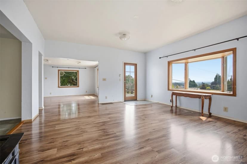 Property photo for 2171 Gardiner Drive, Ferndale photo 13
