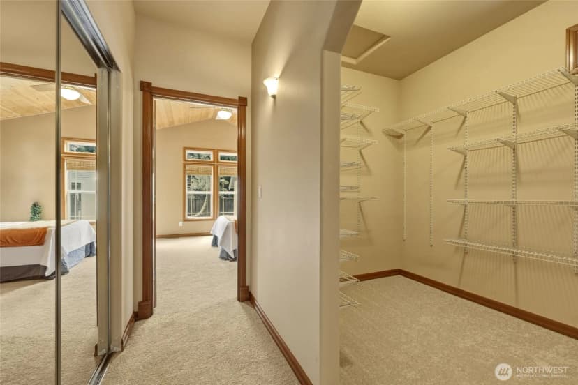 Property photo for 9315 Milburn Loop Se, Olympia photo 16