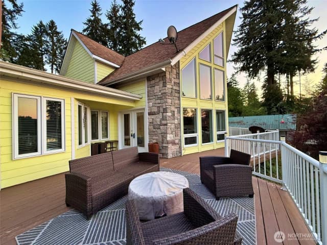Property photo for 103 Lakeside Drive, Mossyrock