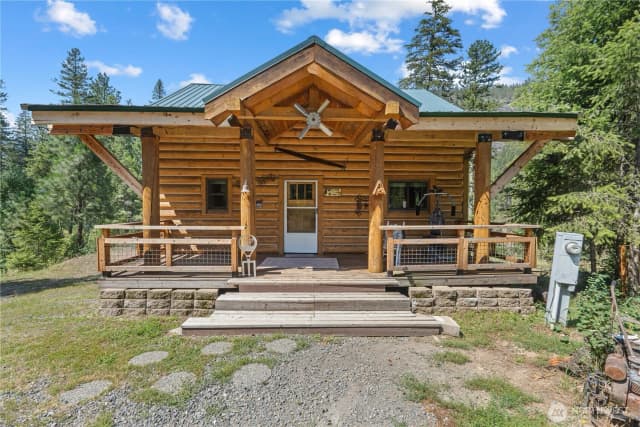 Property photo for 3733 V Sand Creek Road, Kettle Falls