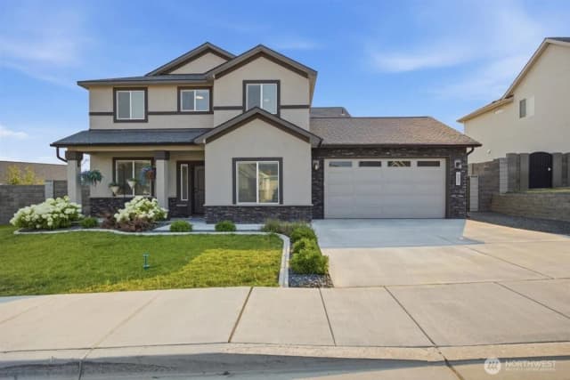 Property photo for 537 Lazio Way, Richland
