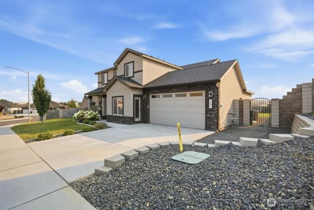 Property photo for 537 Lazio Way, Richland photo 2