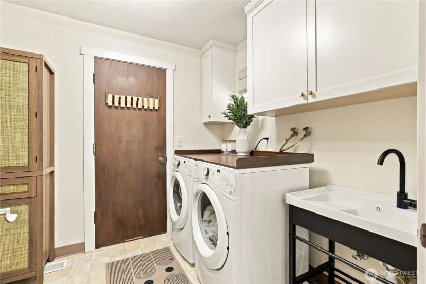 Property photo for 15825 Village Green Drive #1, Mill Creek photo 13