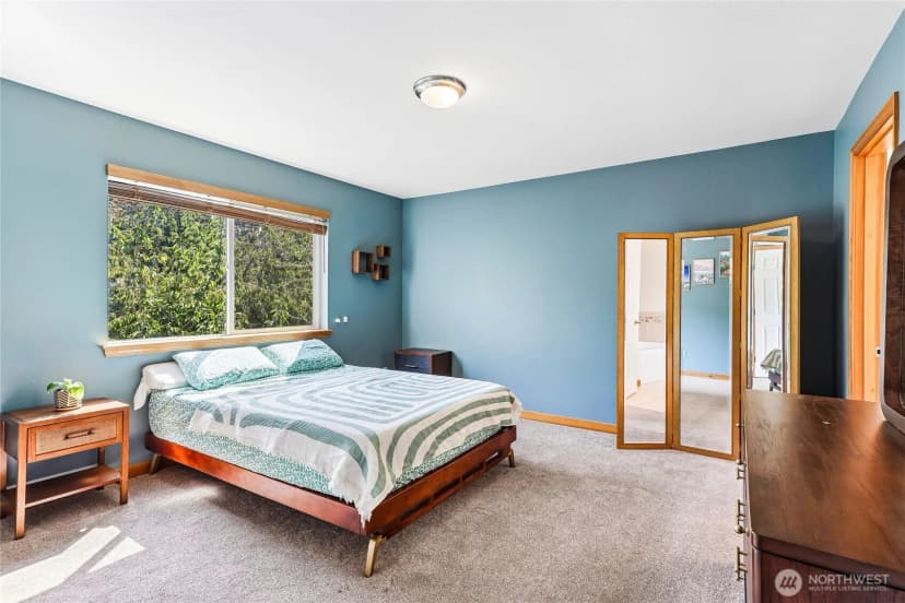 Property photo for 4856 18th Avenue Sw, Seattle photo 14
