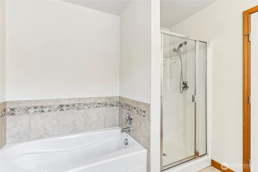 Property photo for 4856 18th Avenue Sw, Seattle photo 17