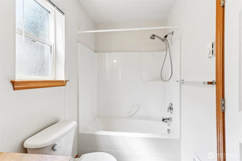 Property photo for 4856 18th Avenue Sw, Seattle photo 35