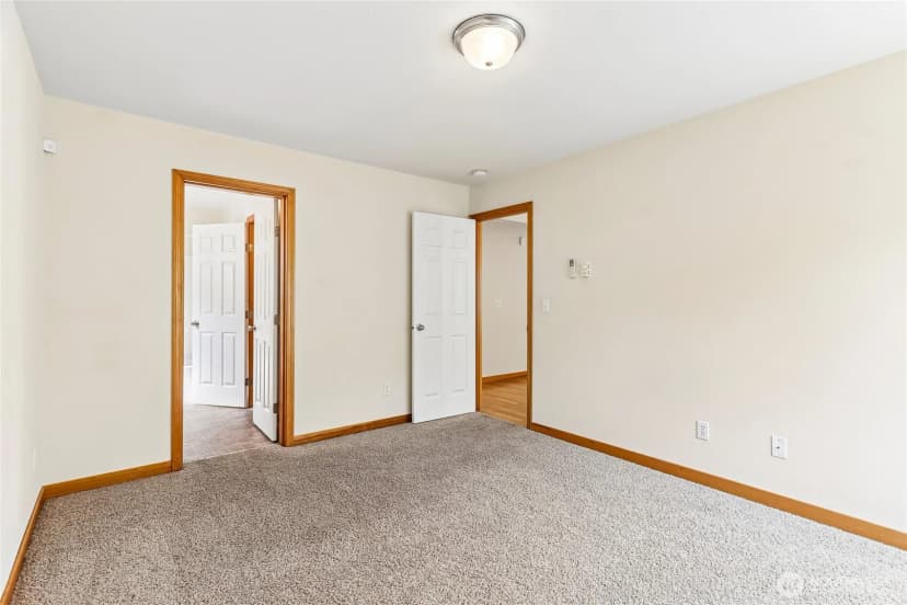 Property photo for 4856 18th Avenue Sw, Seattle photo 33