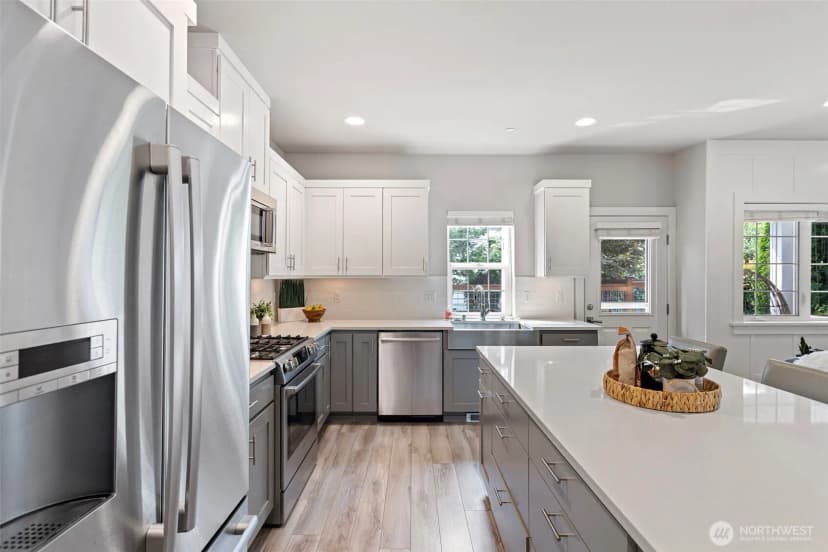 Property photo for 5402 80th Place Sw #k, Mukilteo photo 11