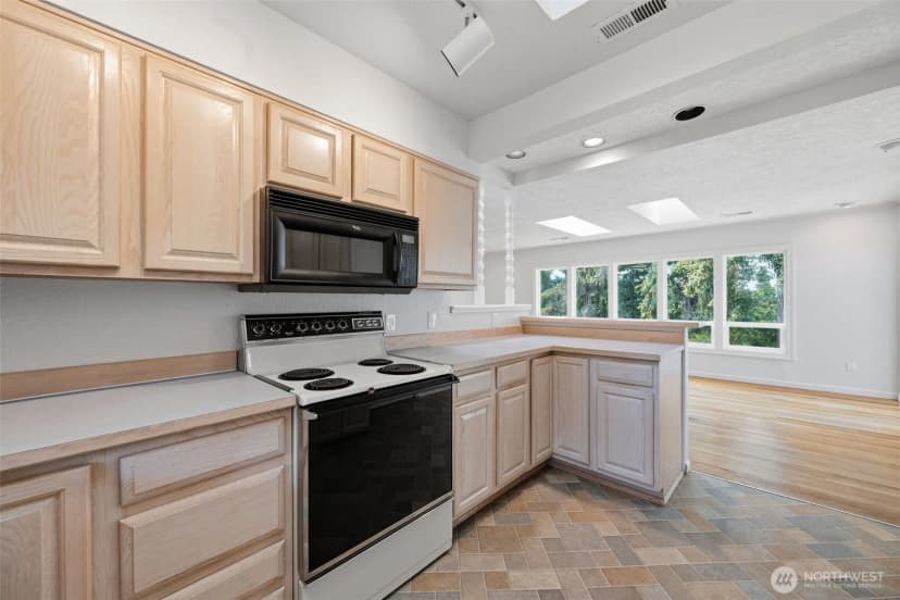 Property photo for 116 Virginia Place, Longview photo 10