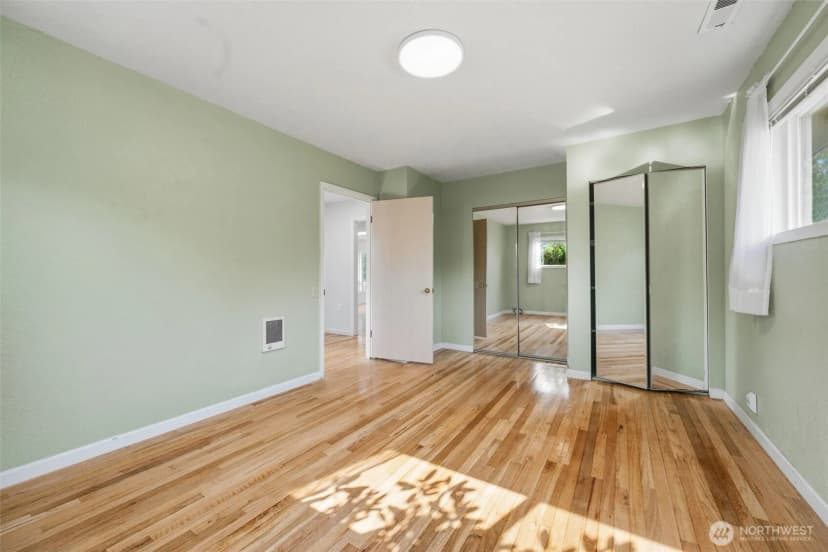 Property photo for 116 Virginia Place, Longview photo 15