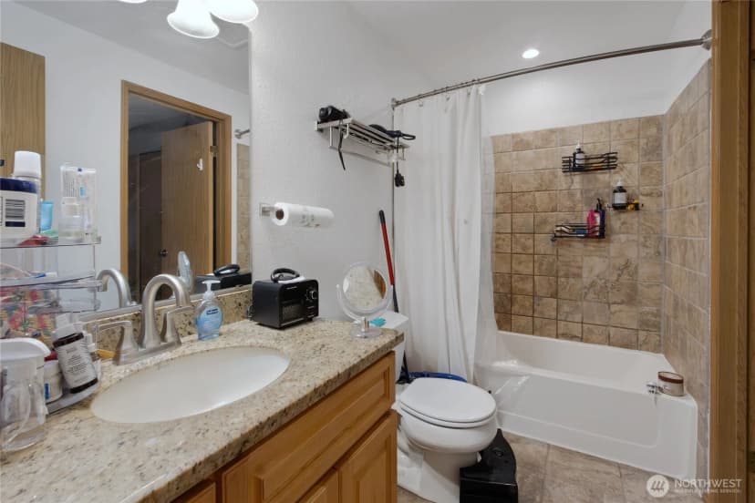 Property photo for 17521 118th Avenue Se #k3, Renton photo 16