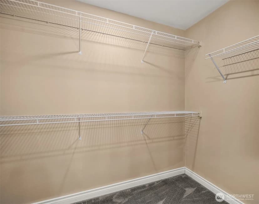 Property photo for 12120 Ne 172nd Place #l302, Bothell photo 20