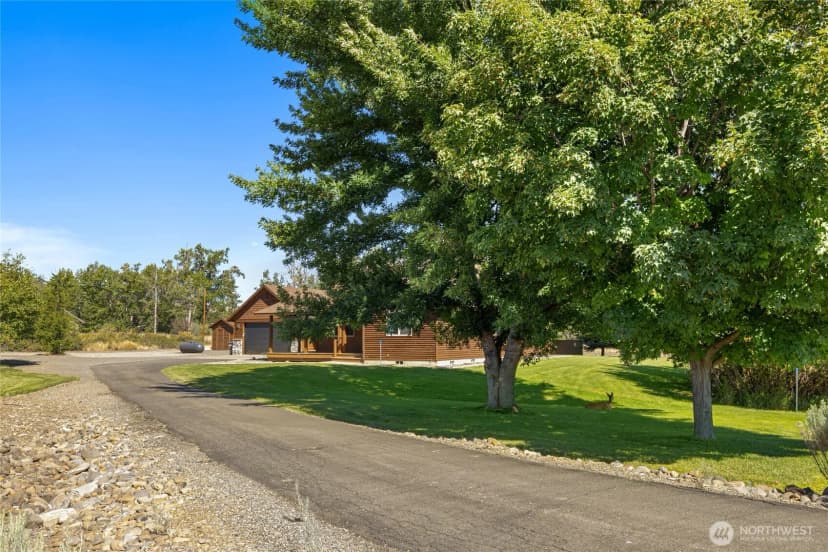 Property photo for 131 Aspen Drive, Ellensburg photo 7