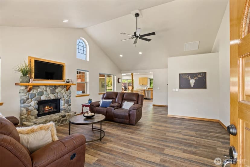 Property photo for 131 Aspen Drive, Ellensburg photo 8