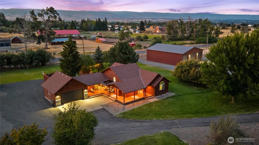 Property photo for 131 Aspen Drive, Ellensburg photo 2
