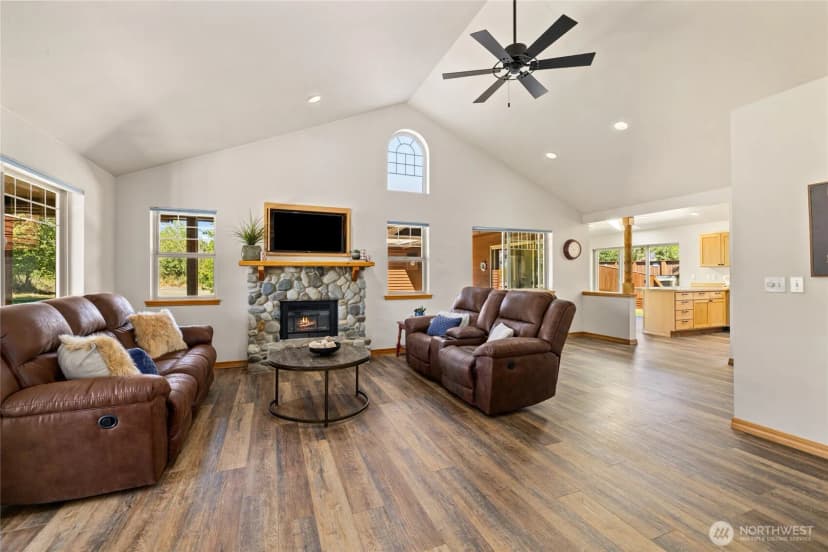 Property photo for 131 Aspen Drive, Ellensburg photo 10