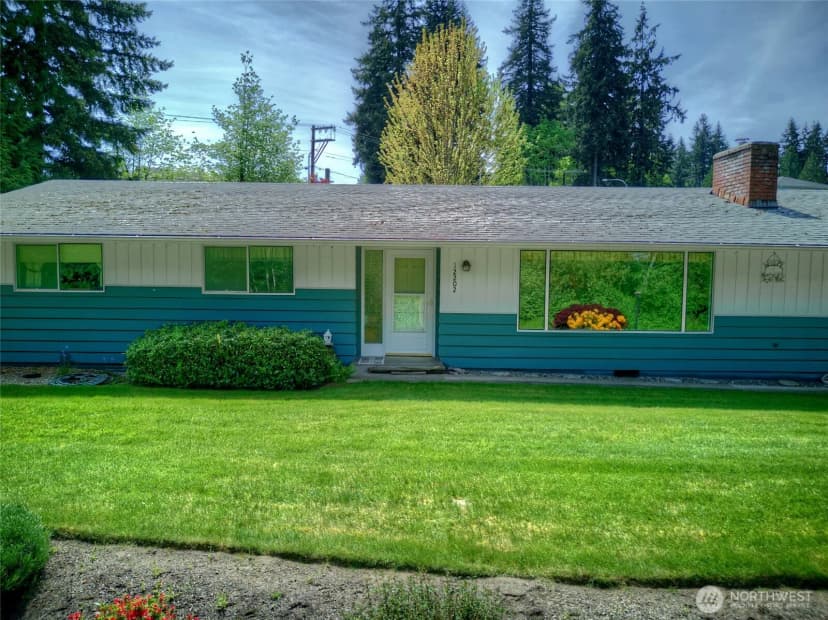 Property photo for 12202 Seattle Hill Road, Snohomish photo 2