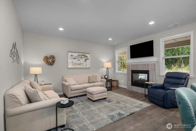 Property photo for 5639 Waldron Drive Ne, Lacey photo 18