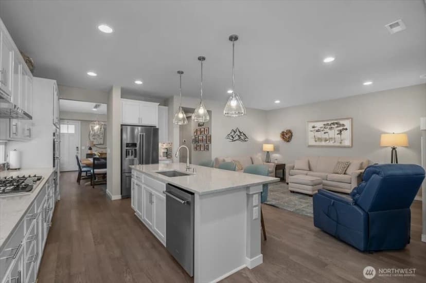 Property photo for 5639 Waldron Drive Ne, Lacey photo 16