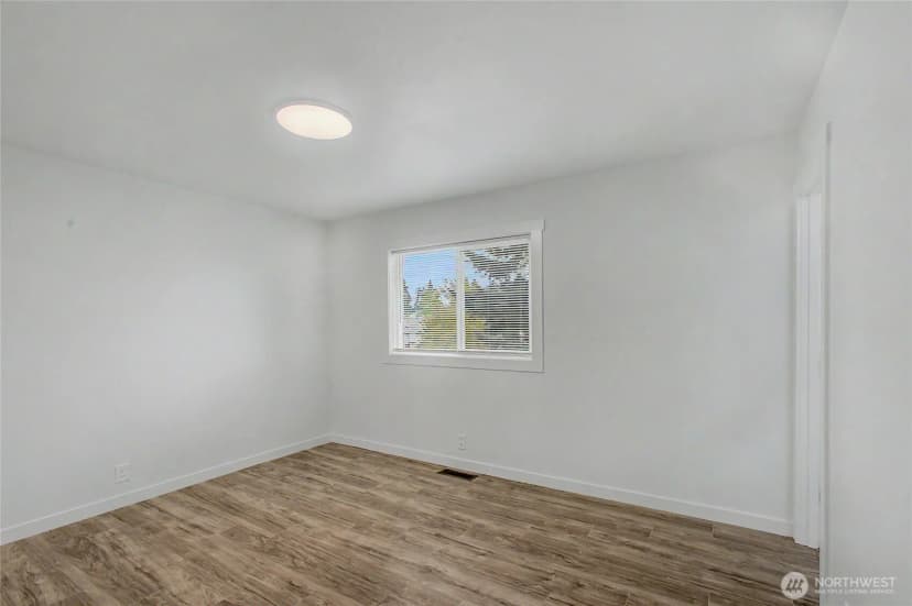 Property photo for 247170 S 35th Avenue, Kent photo 9
