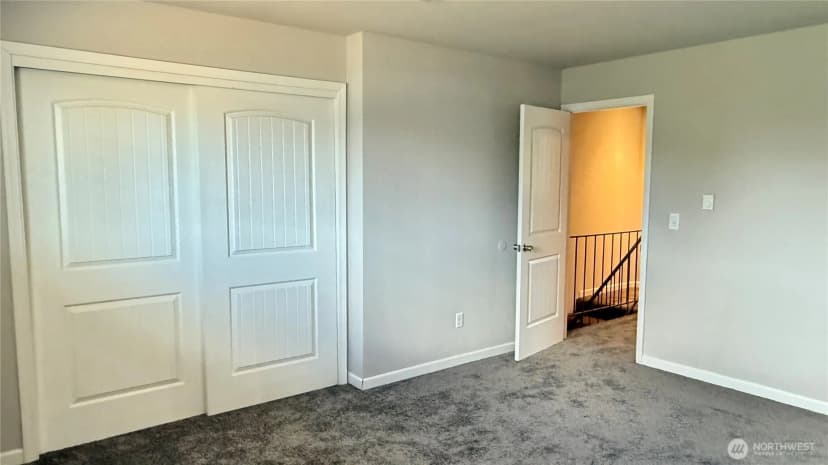 Property photo for 12418 Se 272nd Place #c, Kent photo 13