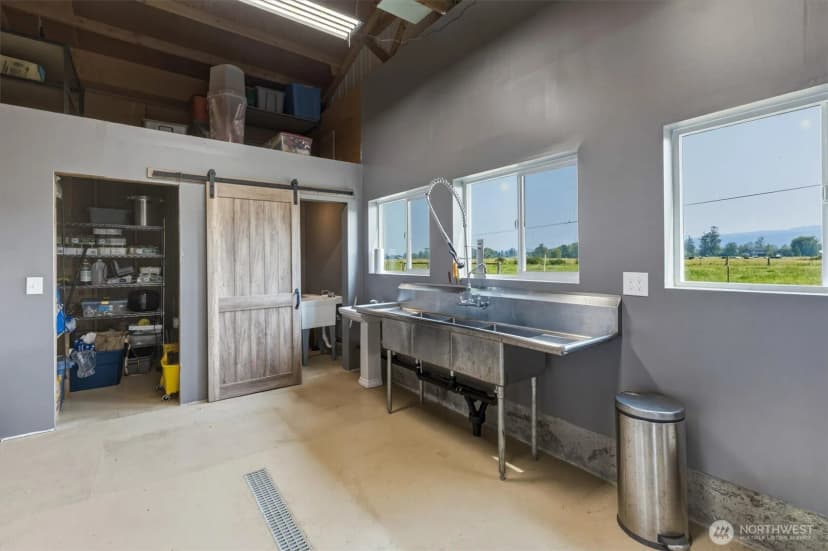 Property photo for 126 W Sunny Sands, Cathlamet photo 16