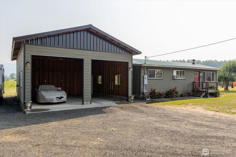 Property photo for 126 W Sunny Sands, Cathlamet photo 3