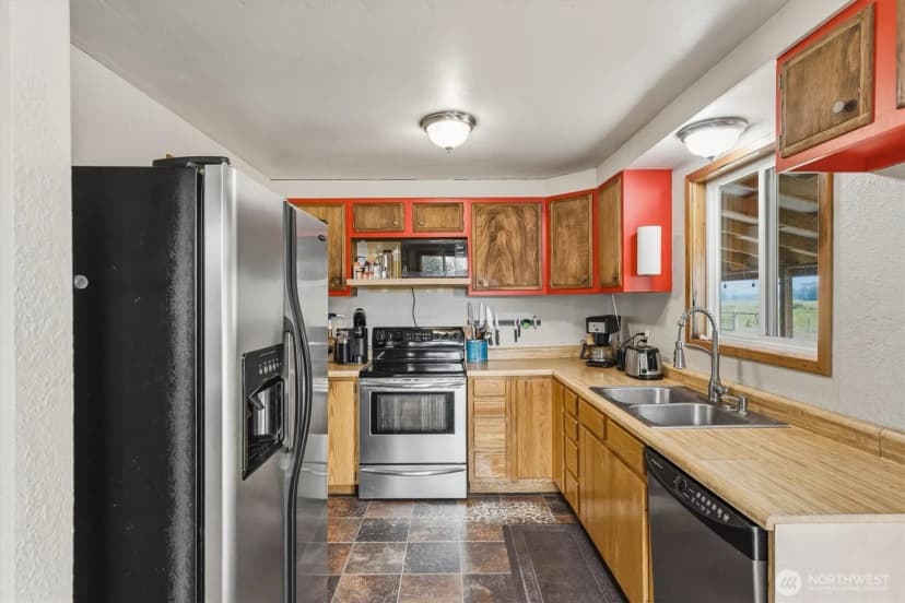 Property photo for 126 W Sunny Sands, Cathlamet photo 11