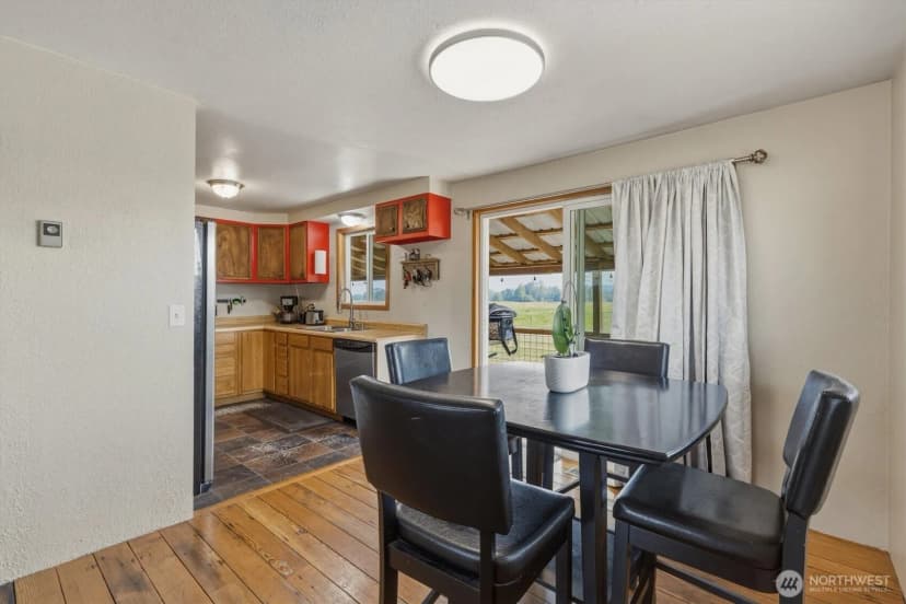 Property photo for 126 W Sunny Sands, Cathlamet photo 9
