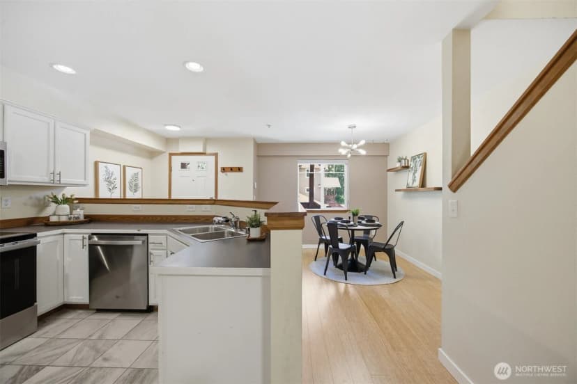 Property photo for 4047 Eliza Avenue #103, Bellingham photo 11