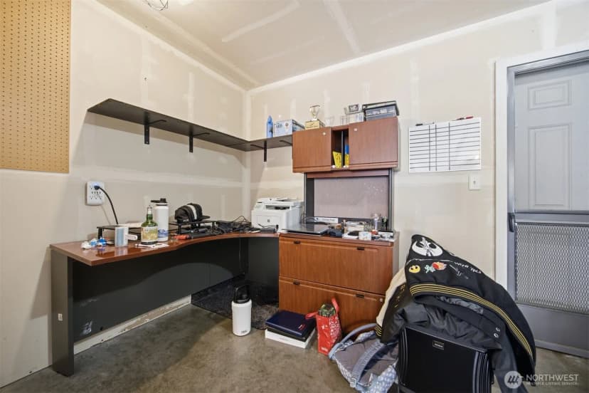 Property photo for 4047 Eliza Avenue #103, Bellingham photo 35