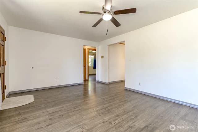 Property photo for 16016 12th Avenue Sw, Burien photo 4