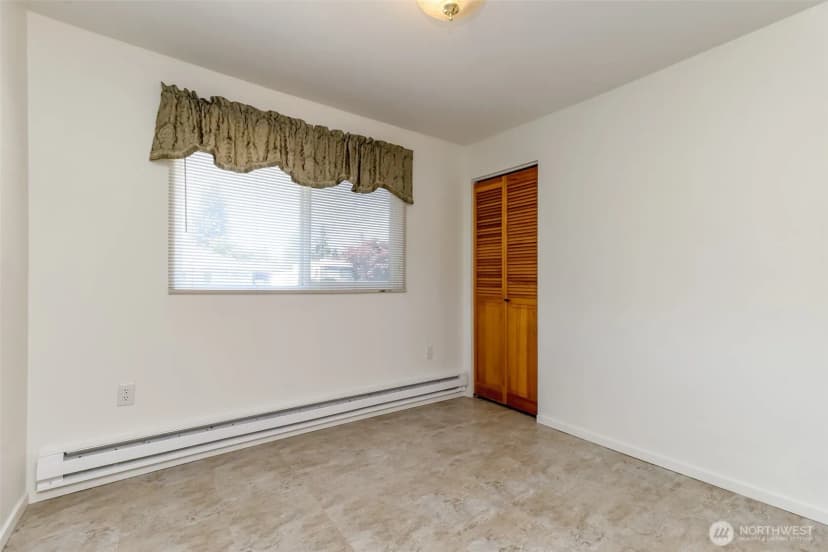 Property photo for 16016 12th Avenue Sw, Burien photo 22