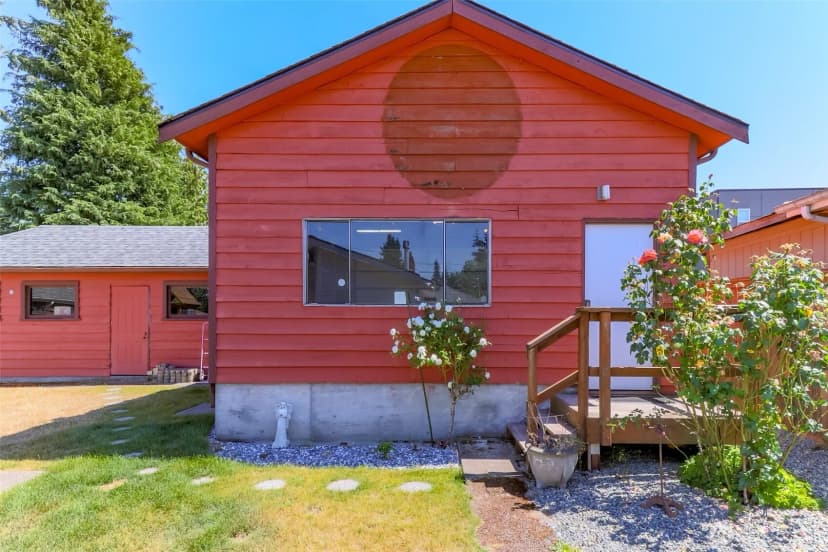 Property photo for 16016 12th Avenue Sw, Burien photo 25