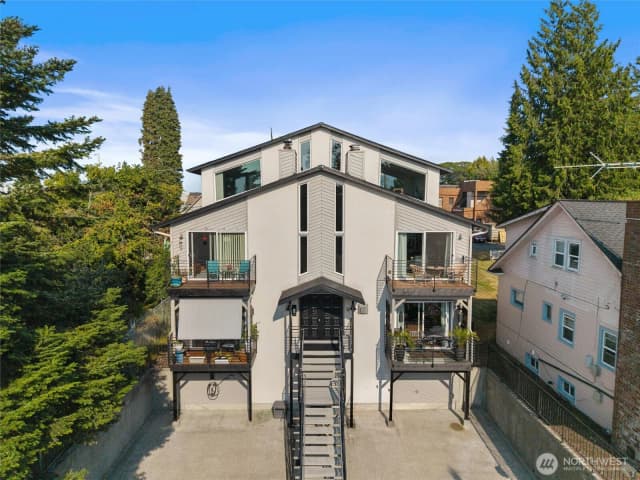 Property photo for 3211 Nassau Street #2, Everett