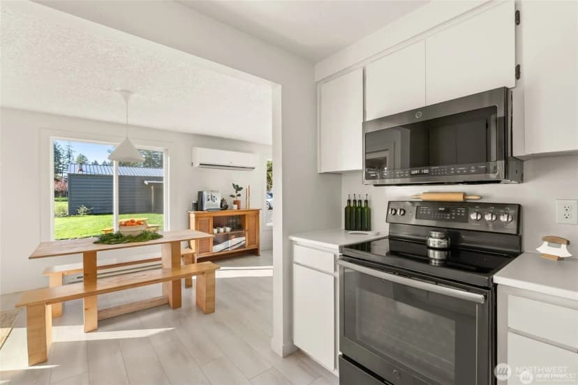 Property photo for 907 Byham Road, Winlock photo 10