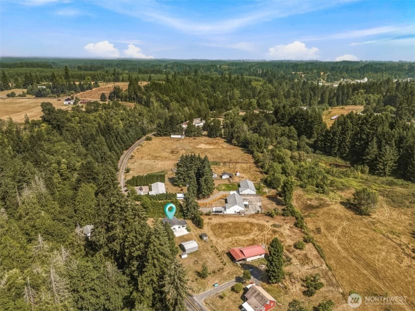 Property photo for 907 Byham Road, Winlock photo 28