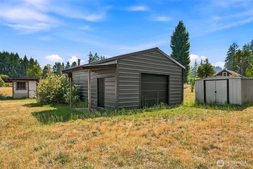 Property photo for 907 Byham Road, Winlock photo 27