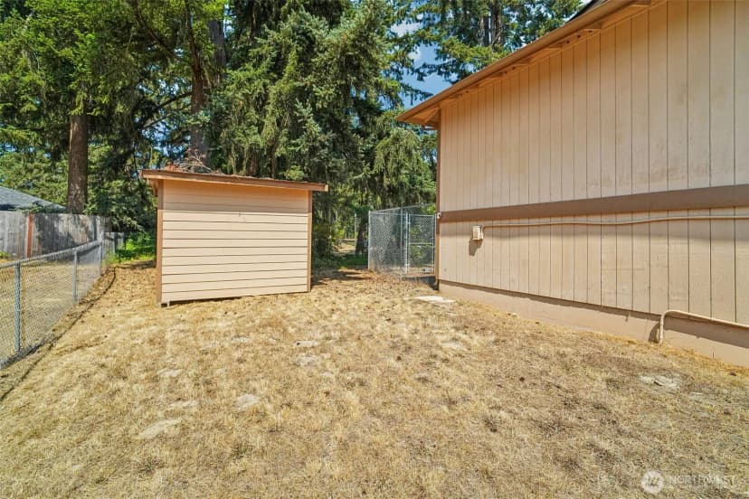 Property photo for 1705 161st Street S, Spanaway photo 35