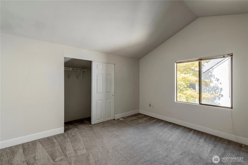 Property photo for 14119 Ne 78th Court, Redmond photo 16