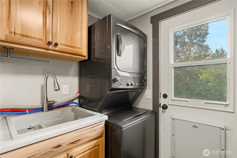 Property photo for 21610 145th Street E, Bonney Lake photo 19