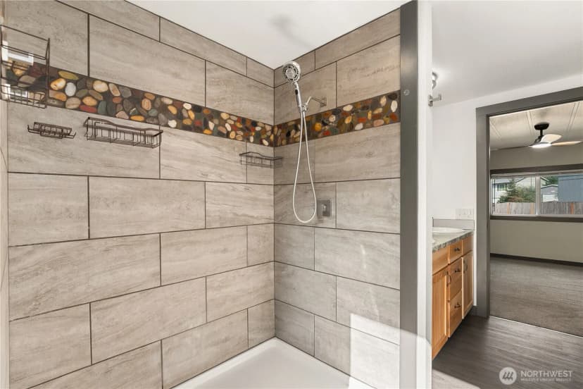 Property photo for 21610 145th Street E, Bonney Lake photo 12