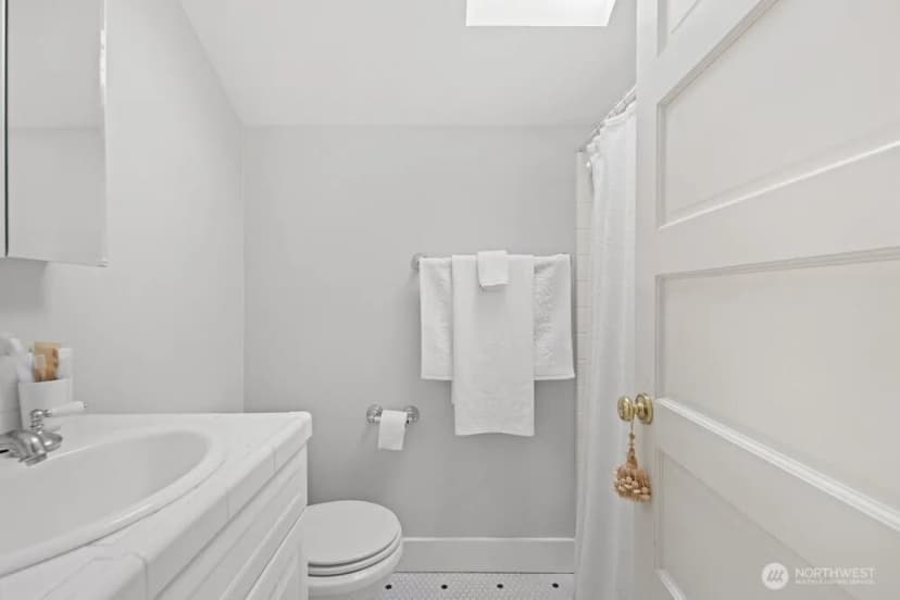 Property photo for 515 30th Avenue S, Seattle photo 26