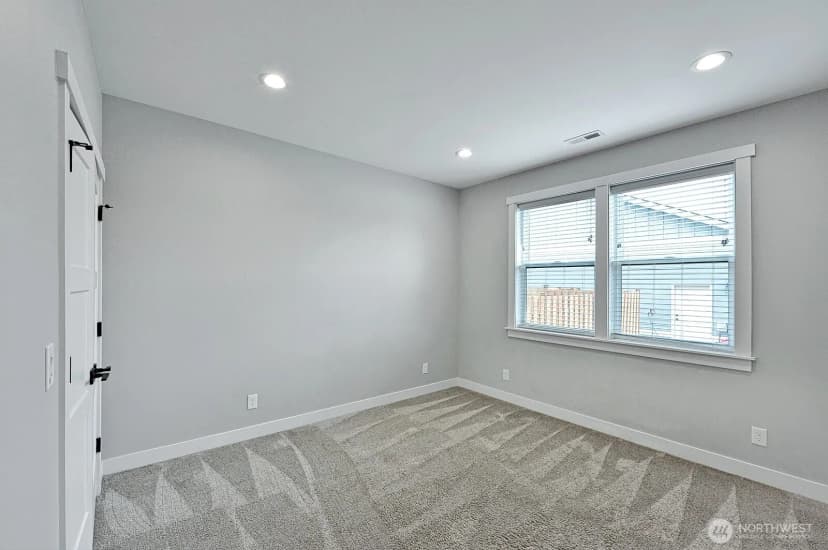 Property photo for 1112 Falcon Court, Everson photo 17