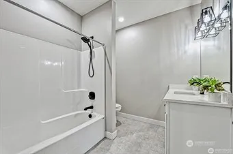 Property photo for 1112 Falcon Court, Everson photo 18